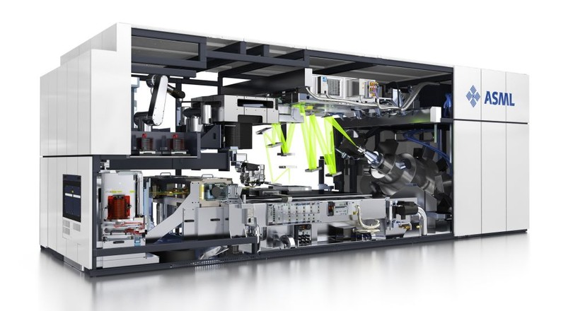 The Cutting-Edge Machines of Chipset Manufacturing: A Focus on Lithography